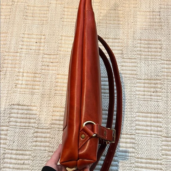 Beautiful Rosso Portland Leather Goods Laptop Backpack - Picture 7 of 9